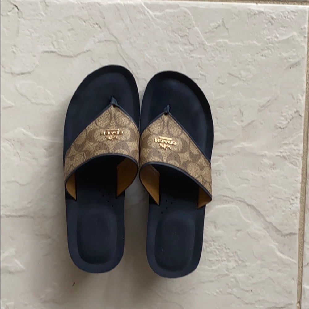 Coach flip flops